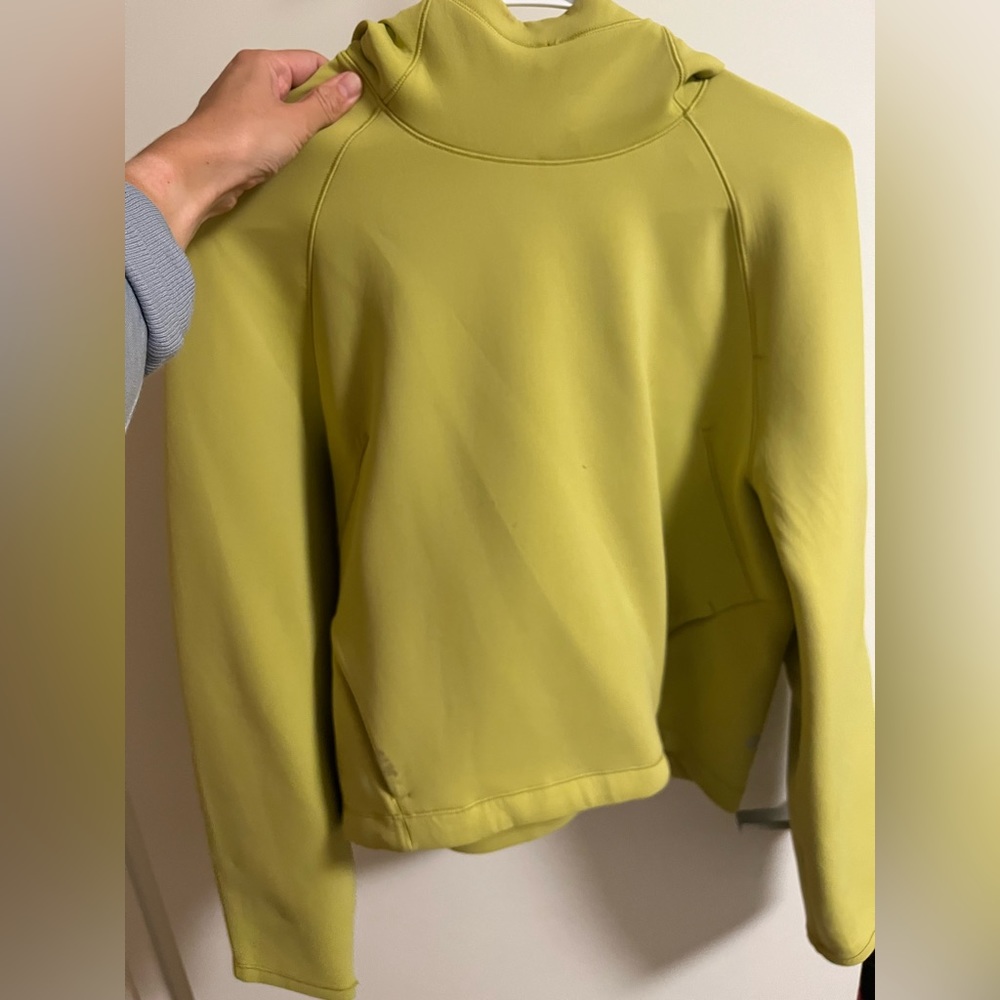 Lululemon green over the head hoodie